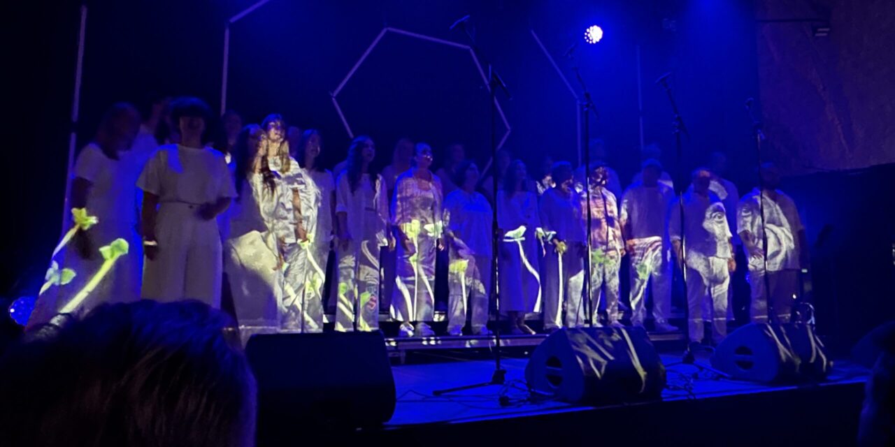 vokal.total 2025 dag 5 – Mic’d Choir